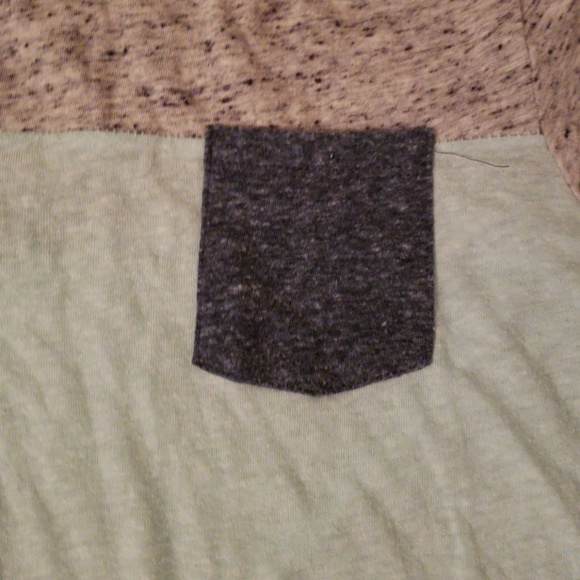 Short sleeve T-shirt - Picture 2 of 2